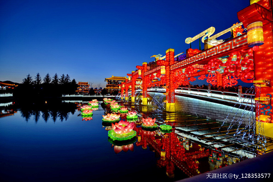 大唐芙蓉园灯展百图集【严建设】 今夜月明星稀，却好观灯<strongalt=
