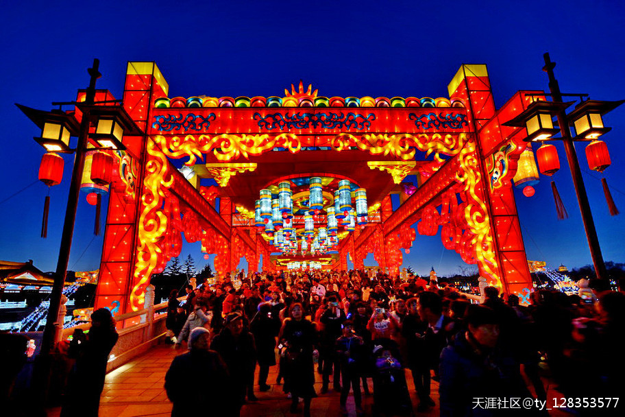 大唐芙蓉园灯展百图集【严建设】 今夜月明星稀，却好观灯<strongalt=