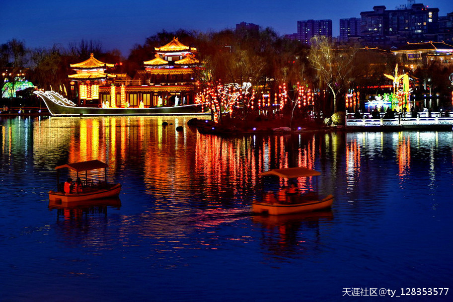 大唐芙蓉园灯展百图集【严建设】 今夜月明星稀，却好观灯<strongalt=