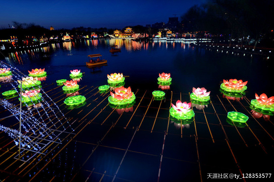 大唐芙蓉园灯展百图集【严建设】 今夜月明星稀，却好观灯<strongalt=