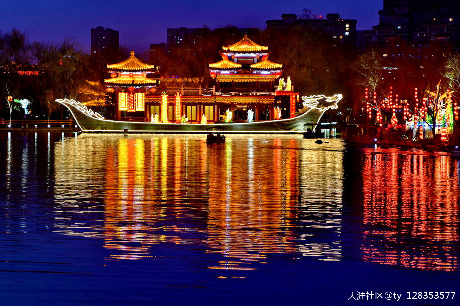 大唐芙蓉园灯展百图集【严建设】 今夜月明星稀，却好观灯<strongalt=