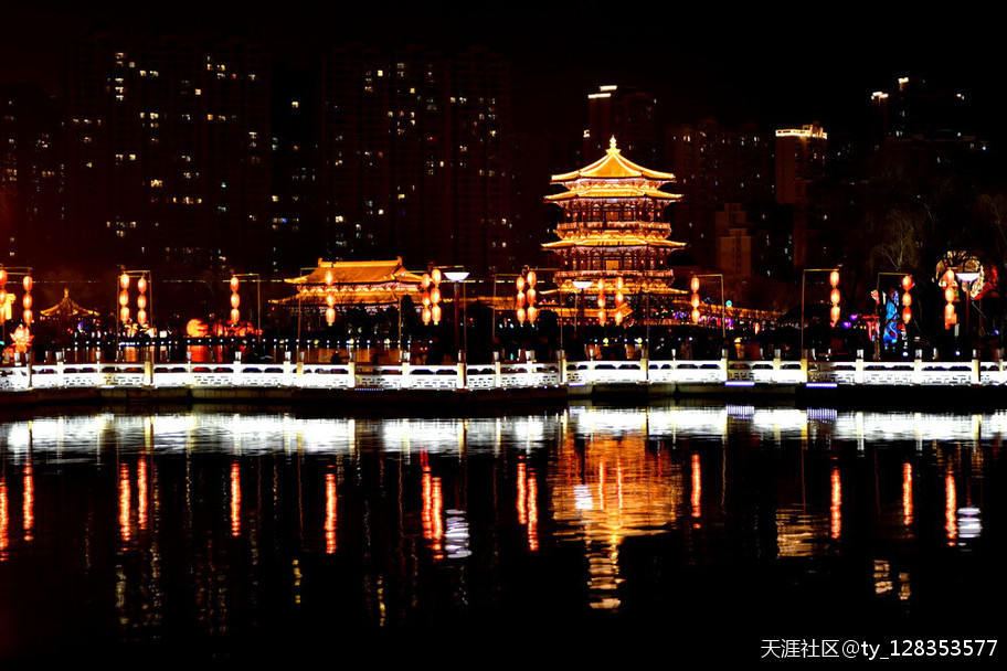 大唐芙蓉园灯展百图集【严建设】 今夜月明星稀，却好观灯<strongalt=