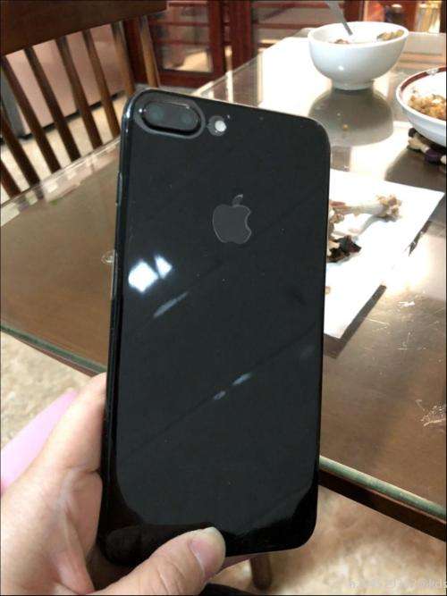 苹果手机亮黑色叫什么iphone壁纸突然变黑色-第2张图片-亚星国际官网