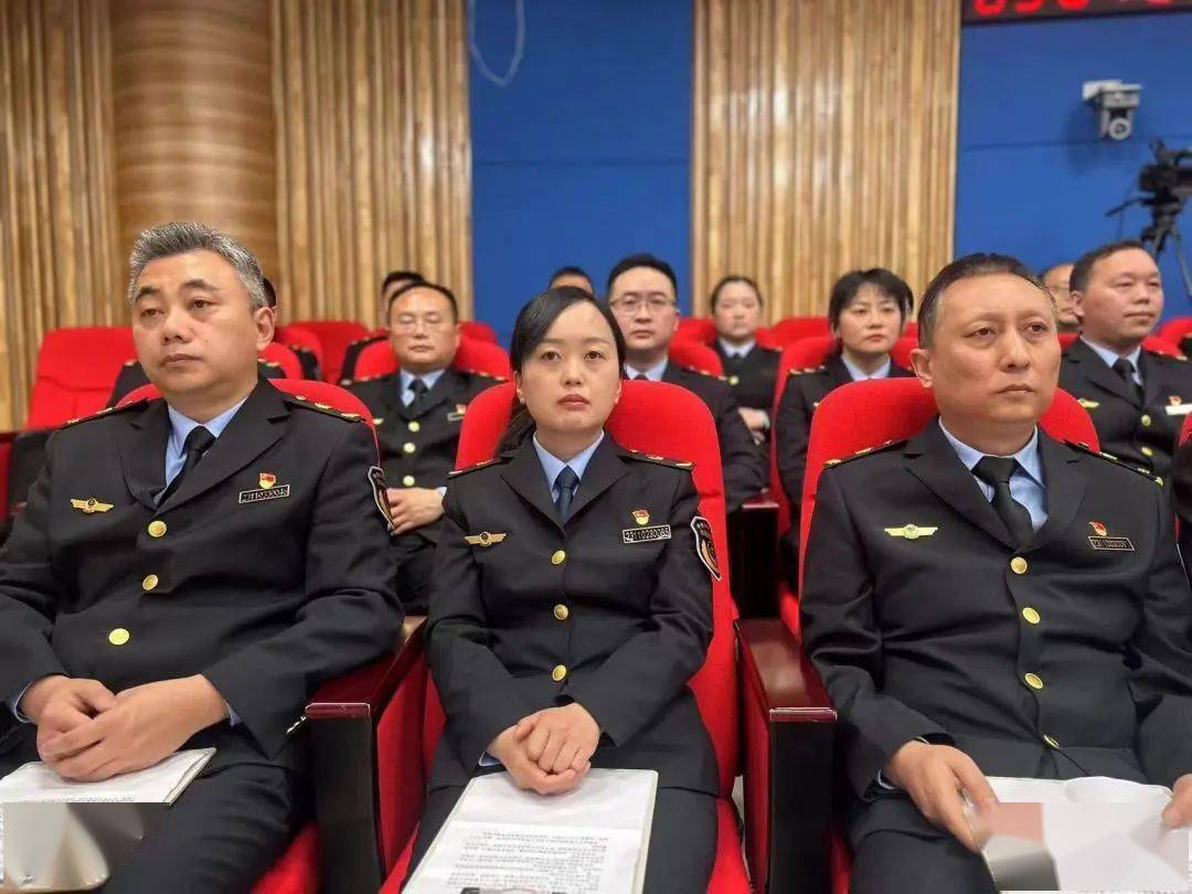 人人图片直播 苹果版:“阳光市监” | 3·15消费维权系列报道①：市市场监管局组织人员参加《政策导航》直播节目-第4张图片-亚星国际官网