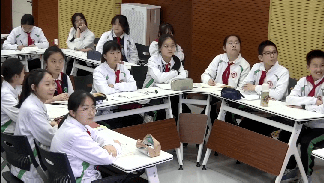 初中数学小苹果版:基于核心素养 加强实践探索——“初中数学项目式学习与教学方式改革”论坛活动回顾-第11张图片-亚星国际官网