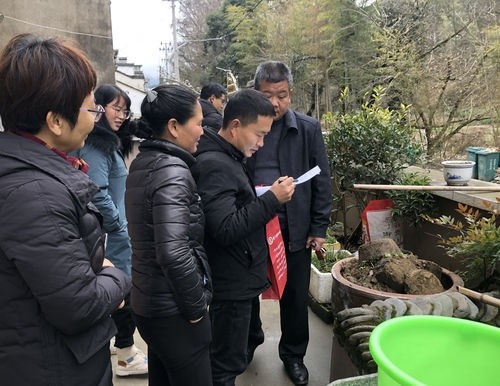 黄山日报客户端官方下载的简单介绍-第1张图片-亚星国际官网