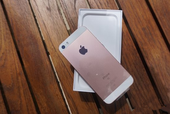 苹果se缩水版苹果se如何降级到ios9-第1张图片-亚星国际官网